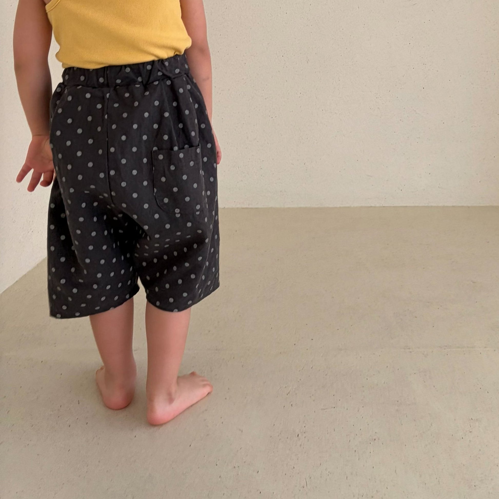 Baby/Toddler Bella Cropped Baggy Pants (6m - 6y) - Dot Charcoal kids outfit