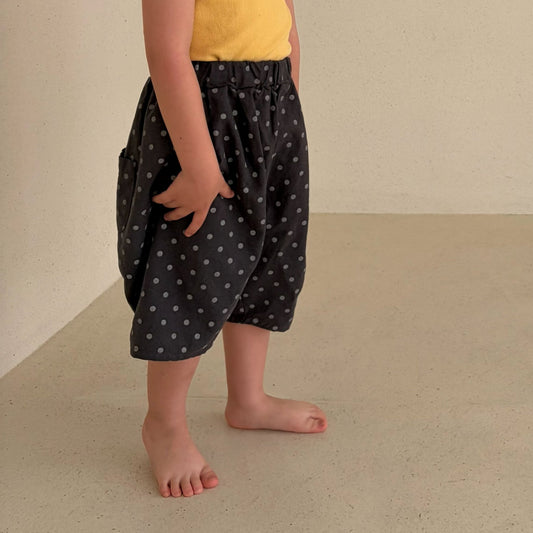 Baby/Toddler Bella Cropped Baggy Pants (6m - 6y) - Dot Charcoal kids outfit