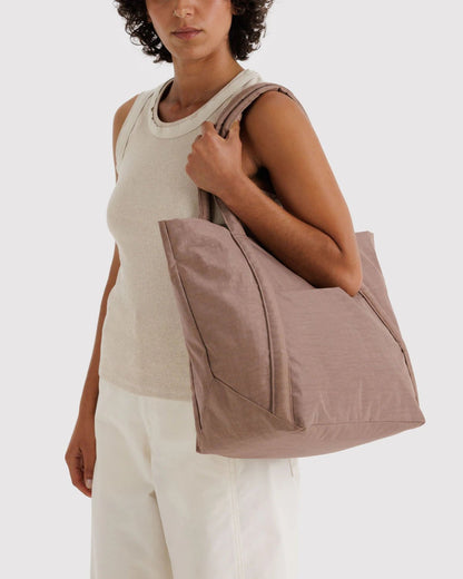 BAGGU Cloud Bag - Toasted Almond kids outfit