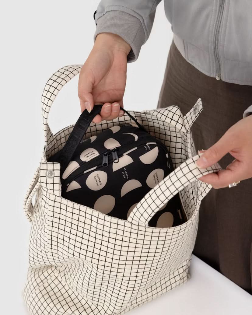 Baggu Lunch Box - Moon kids outfit