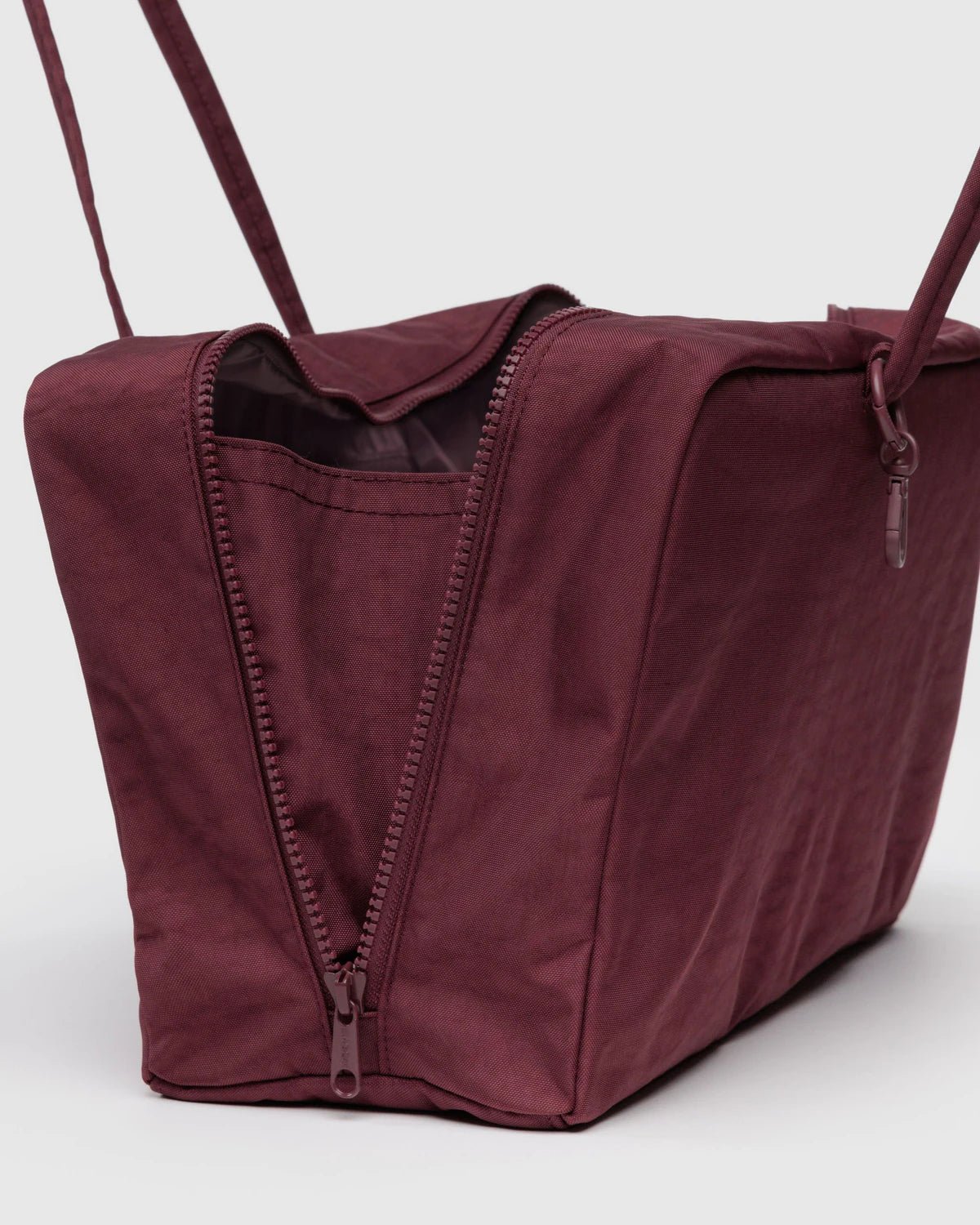 BAGGU Medium Nylon Bowler Bag - Mahogany - AT NOON STORE