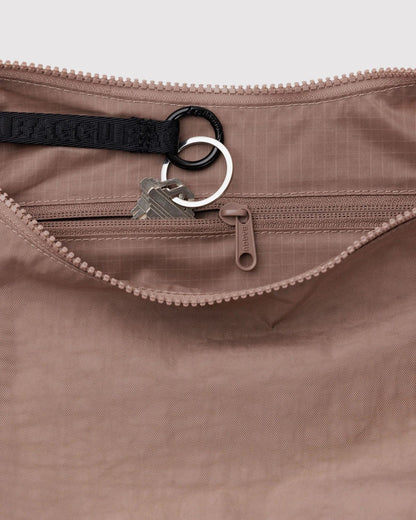 BAGGU Medium Nylon Crescent Bag - Toasted Almond kids outfit