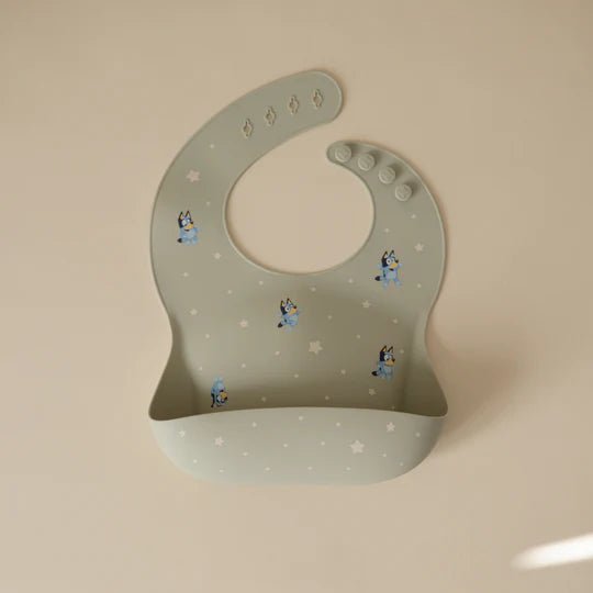 Bluey x Mushie Silicone Baby Bib - Bluey Sage kids outfit