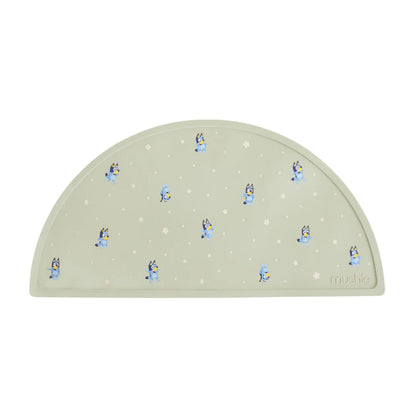 Bluey x Mushie Silicone Placemat - Bluey Sage kids outfit