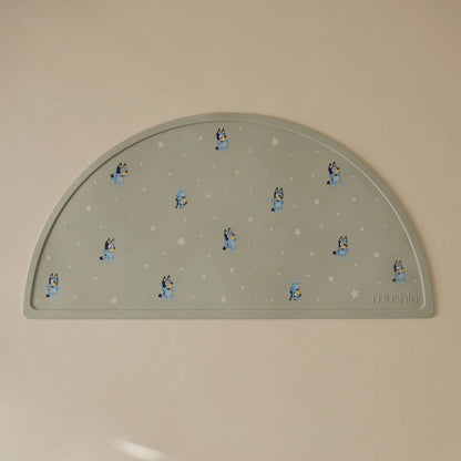 Bluey x Mushie Silicone Placemat - Bluey Sage