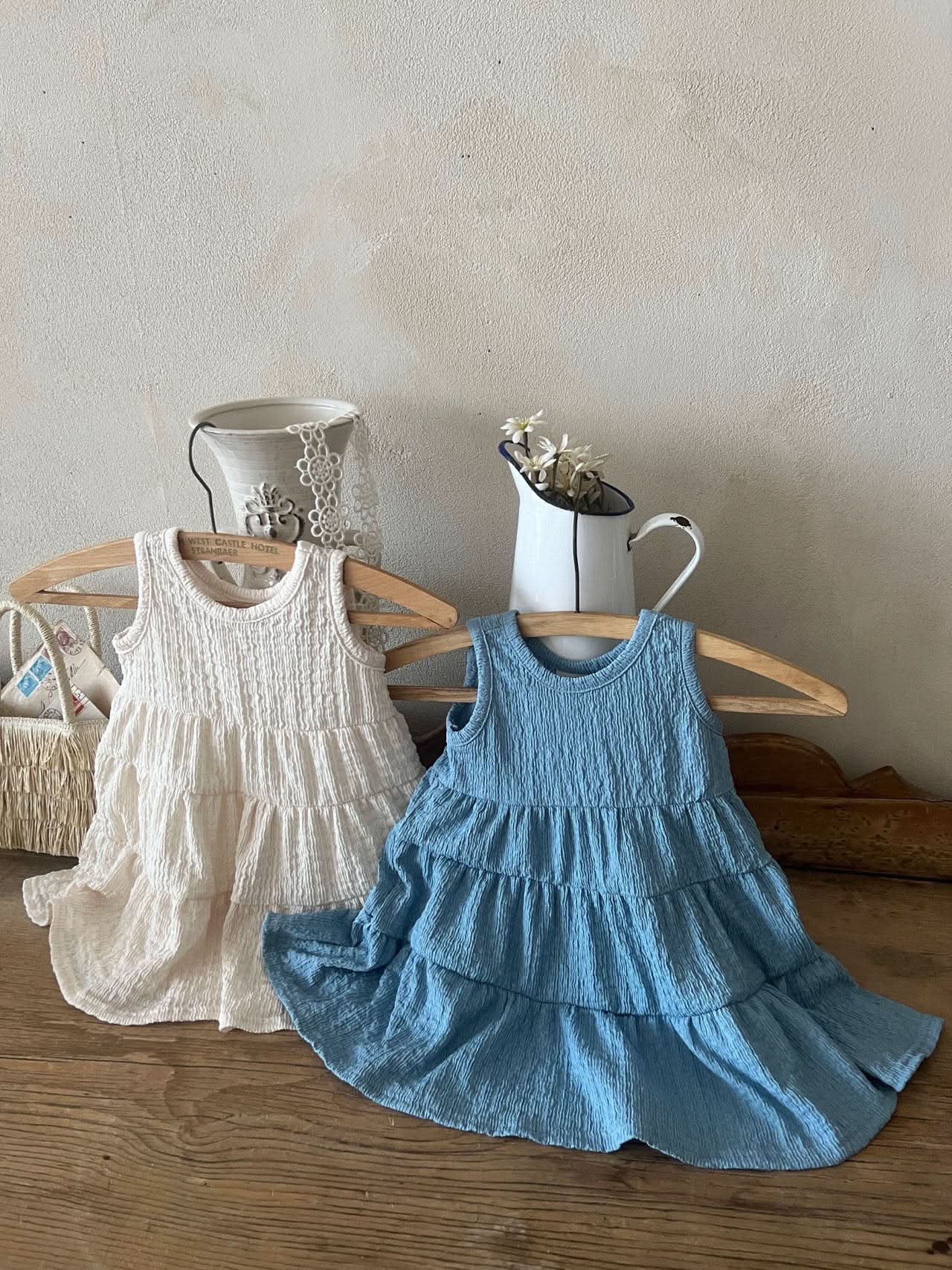 Girl Lala Textured Sleeveless Dress (1 - 6y) - 2 Colors kids outfit