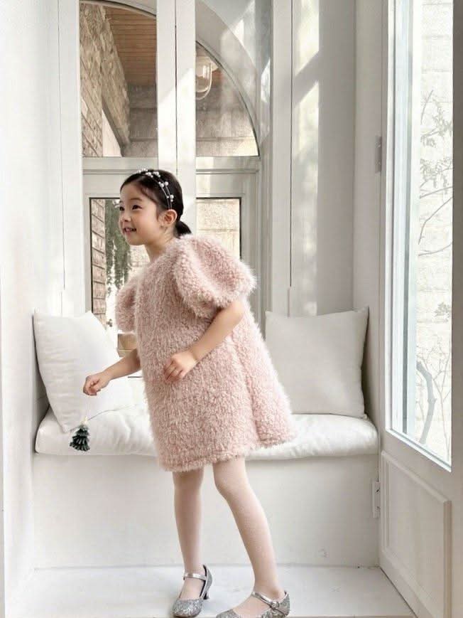 Girl W24 Bow Back Fur Short Puff Sleeve Dress (3 - 4y) - 2 Colors kids outfit