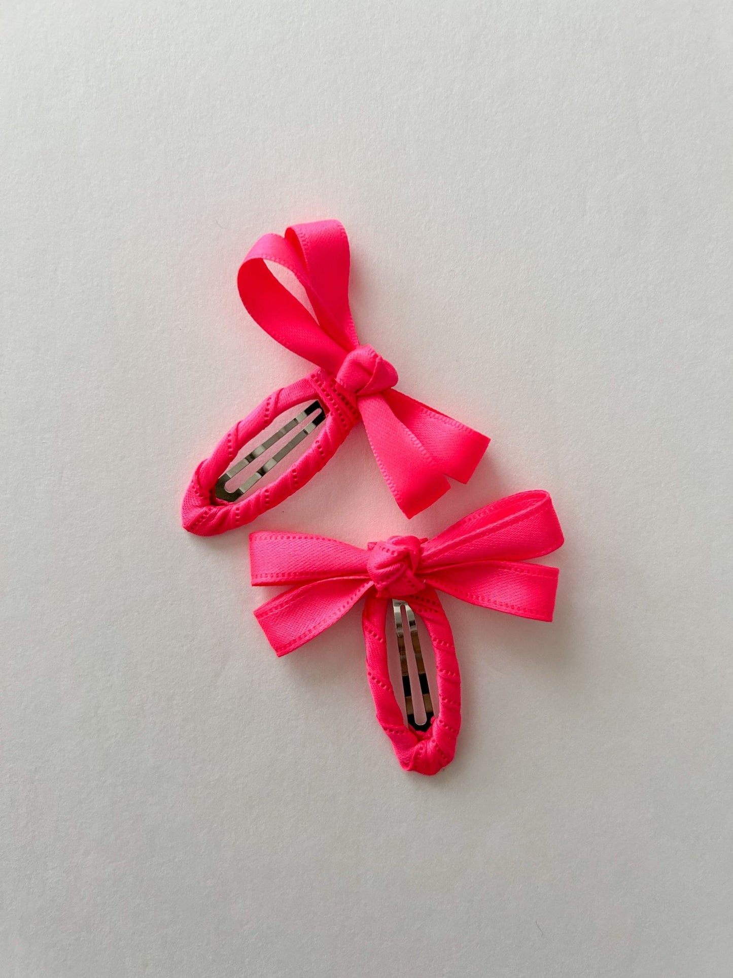 Girls Color Bow Snap Hair Clips (2pk) - 10 Colors kids outfit