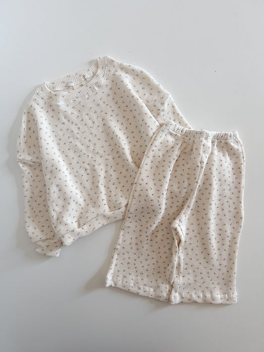 Girls Floral Print 2 Piece Waffle Set (Sweatshirt & Pull On Pants) (2 - 8y) - Cream kids outfit
