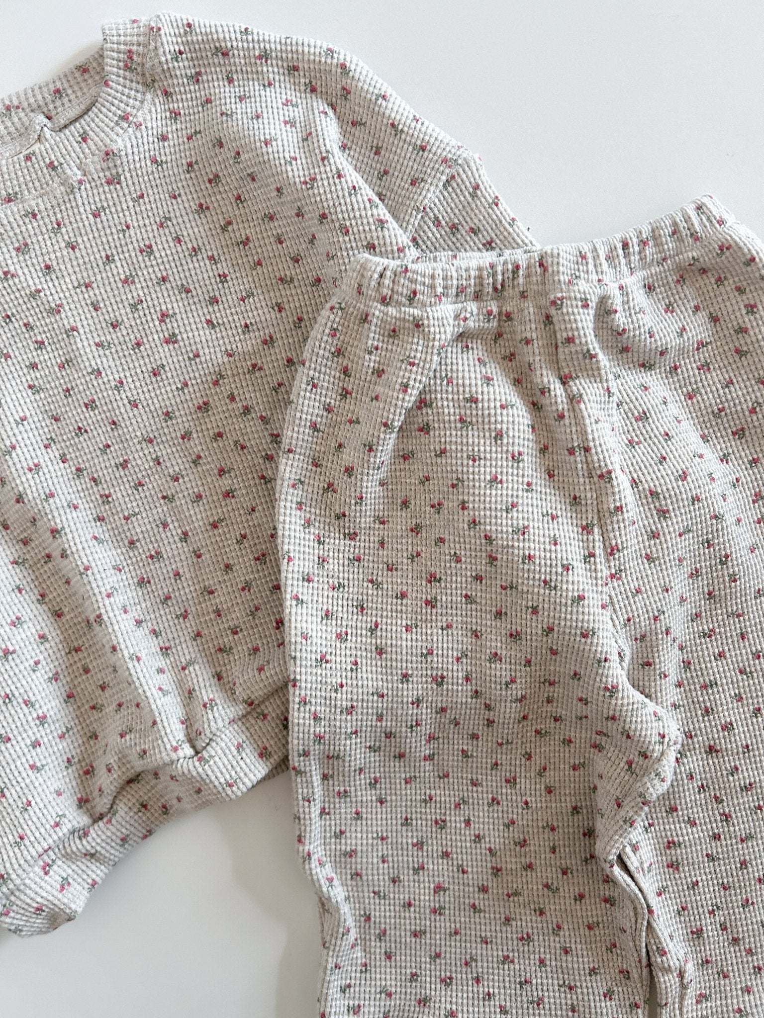 Girls Floral Print 2 Piece Waffle Set (Sweatshirt & Pull On Pants) (2 - 8y) - Heather Gray kids outfit