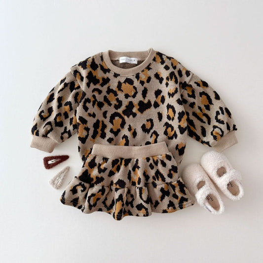 Girls Leopard Knitted Sweatshirt and Skirted Shorts Set (1 - 6y) - 2 Colors kids outfit