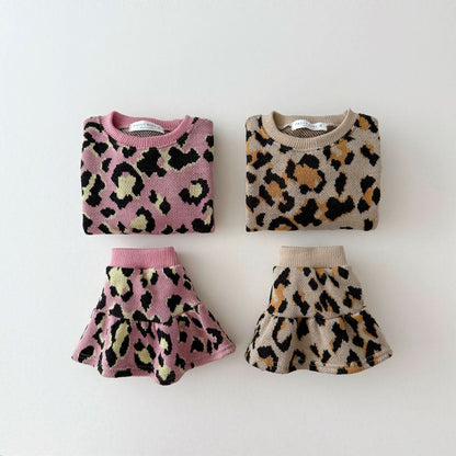 Girls Leopard Knitted Sweatshirt and Skirted Shorts Set (1 - 6y) - 2 Colors kids outfit