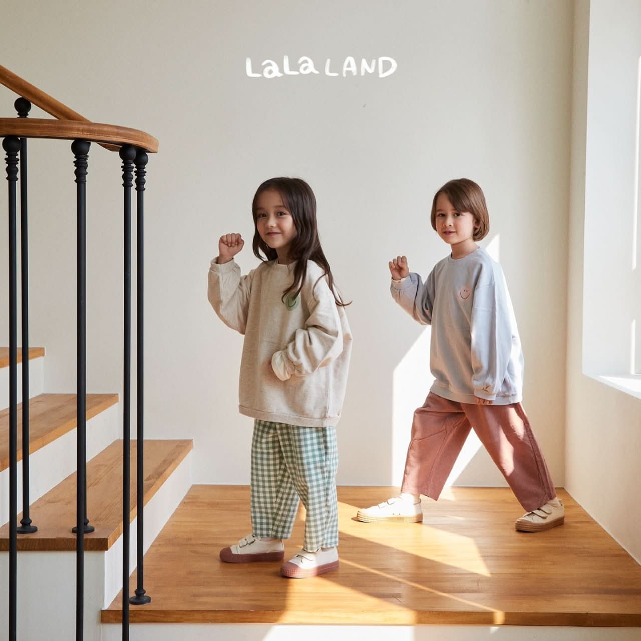 Kids Land F23 Smiley Face Sweatshirt (1-6y) - 3 Colors - AT NOON STORE