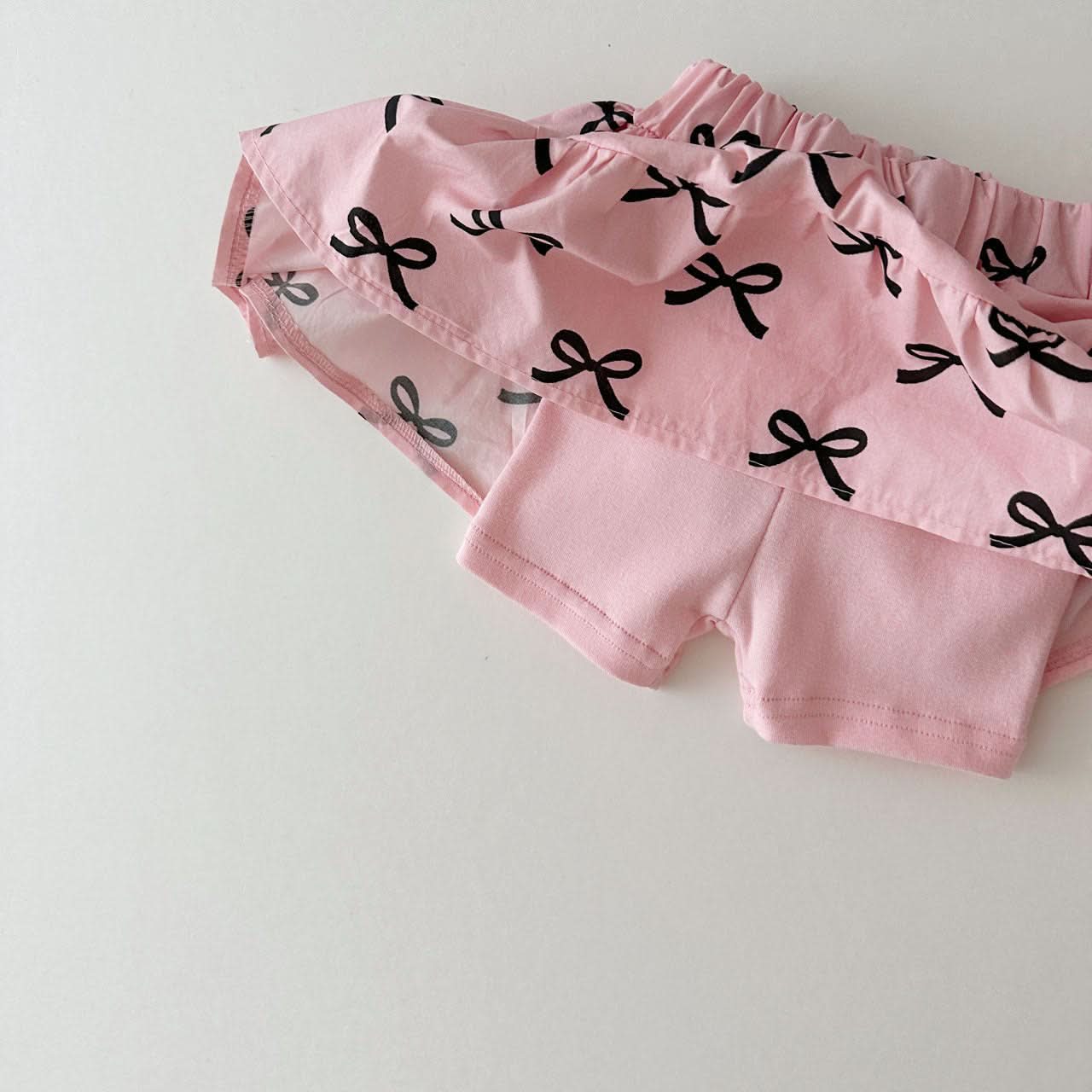 Kids Big Collar Puff Sleeve Top and Skirted Shorts Set (1 - 5y) - Pink Bow Print kids outfit