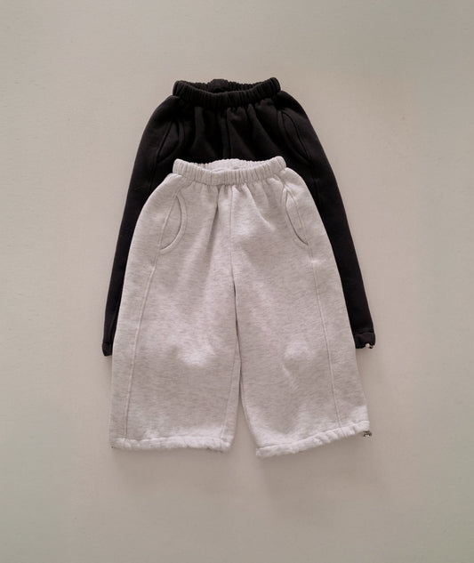 Kids Brushed Cotton Adjustable Hem Loose Fit Jogger Pants (2 - 8y) - 2 Colors kids outfit