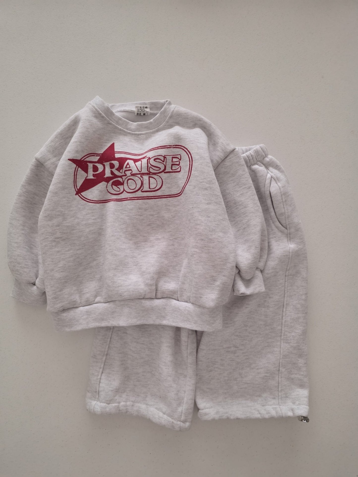 Kids Brushed Cotton PRAISE GOD Long Sleeve Sweatshirt (2 - 10y) - 2 Colors kids outfit