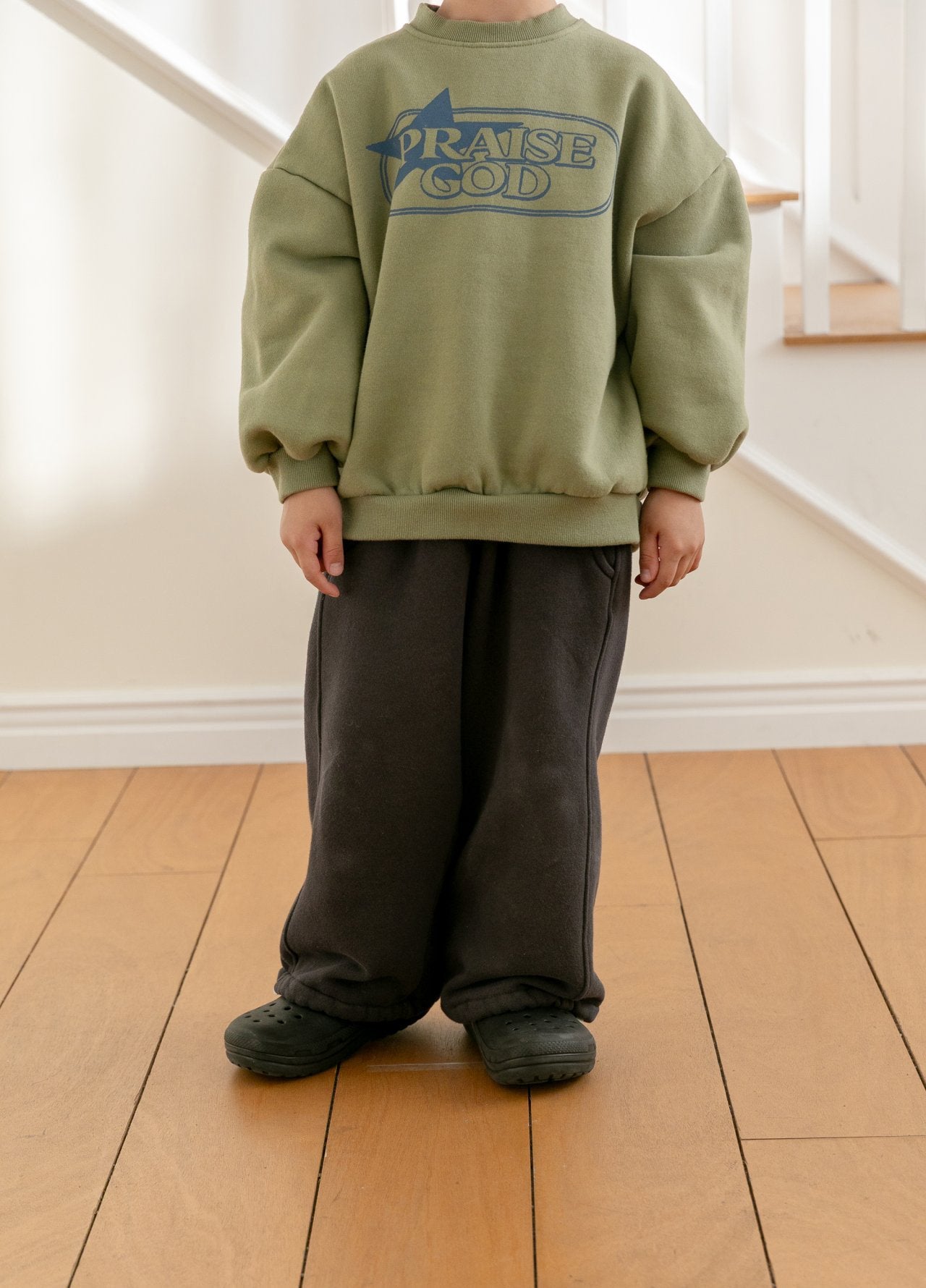 Kids Brushed Cotton PRAISE GOD Long Sleeve Sweatshirt (2 - 10y) - 2 Colors kids outfit