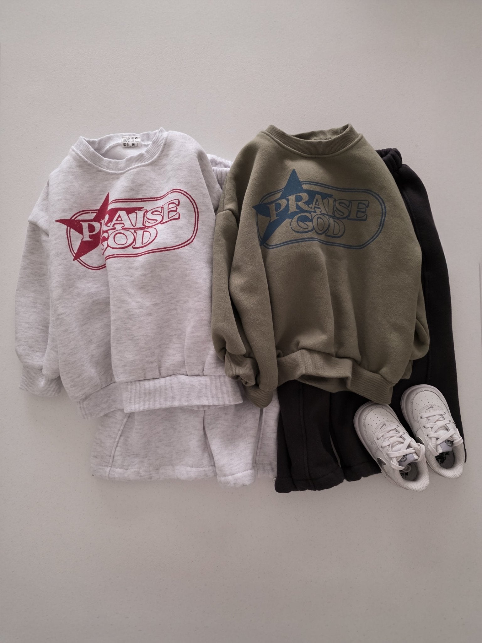 Kids Brushed Cotton PRAISE GOD Long Sleeve Sweatshirt (2 - 10y) - 2 Colors kids outfit