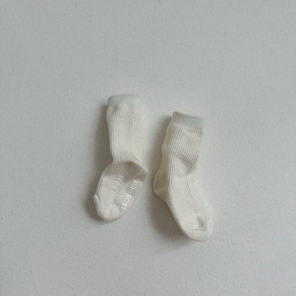 Kids F26 3pk Waffle Socks Set (10m-3y) kids outfit