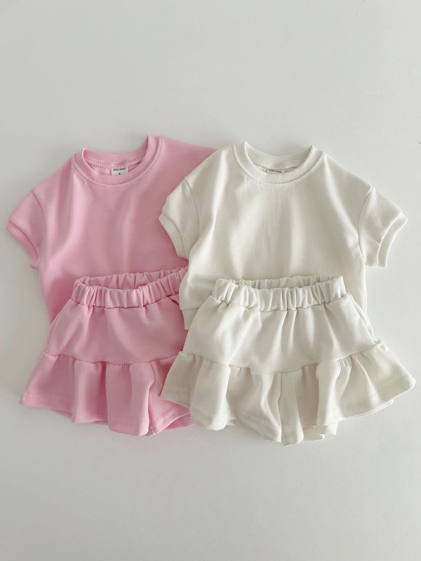 Kids Short Sleeve Sweatshirt and Skirted Shorts Set (2 - 7y) - 3 Colors kids outfit