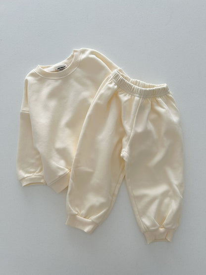 Kids Soy F25 Long Sleeve Sweatshirt and Jogger Pants Set (1 - 9y) - 11 Colors kids outfit