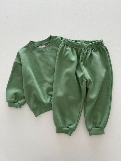 Kids Soy F25 Long Sleeve Sweatshirt and Jogger Pants Set (1 - 9y) - 11 Colors kids outfit