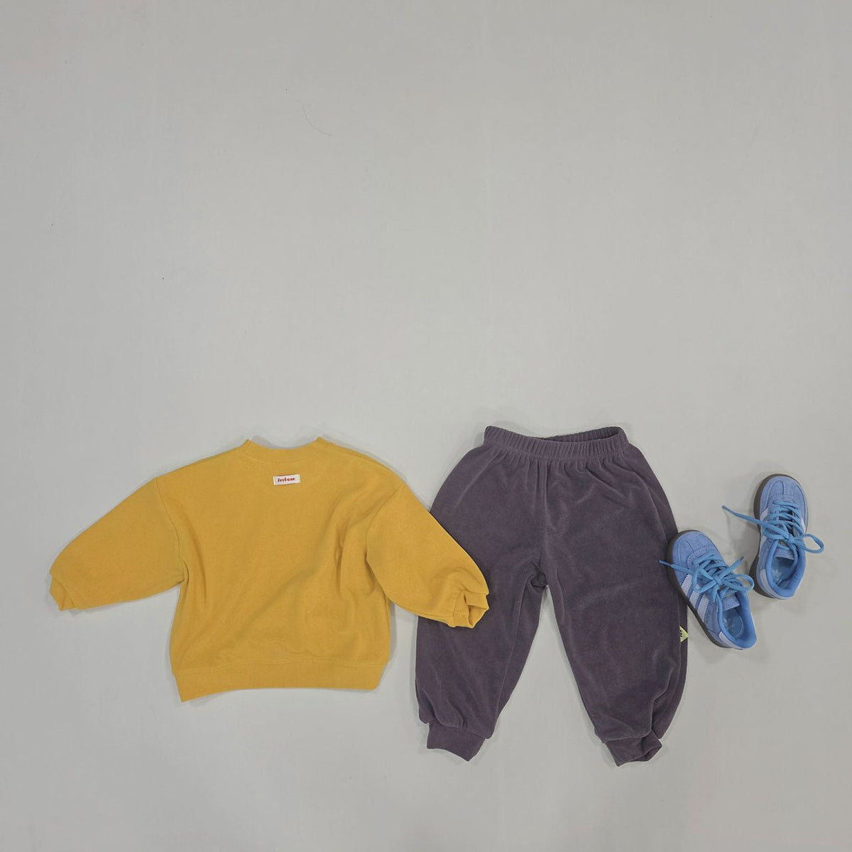 Kids Soy F26 Terry Cloth Long Sleeve Sweatshirt and Jogger Pants Set (1-7y) - Yellow/Brown kids outfit