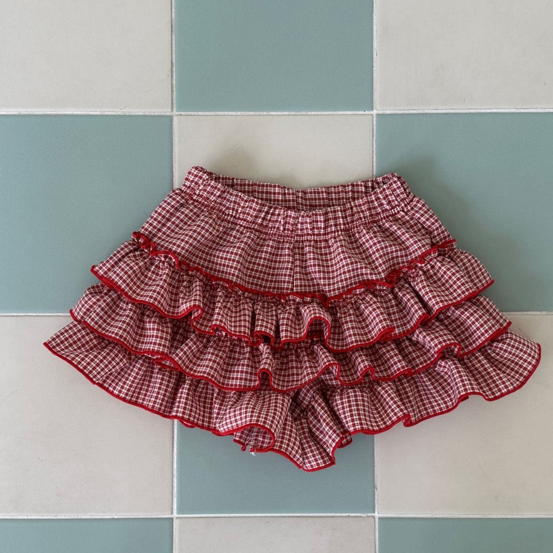 Kids SS25 Plaid Frill Skirted Shorts (2 - 9y) - Red kids outfit