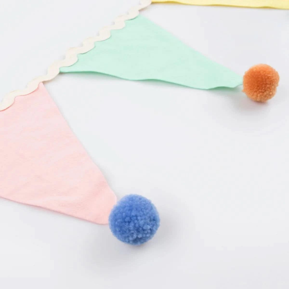 MeriMeri Pastel Pompom Flag Garland kids outfit