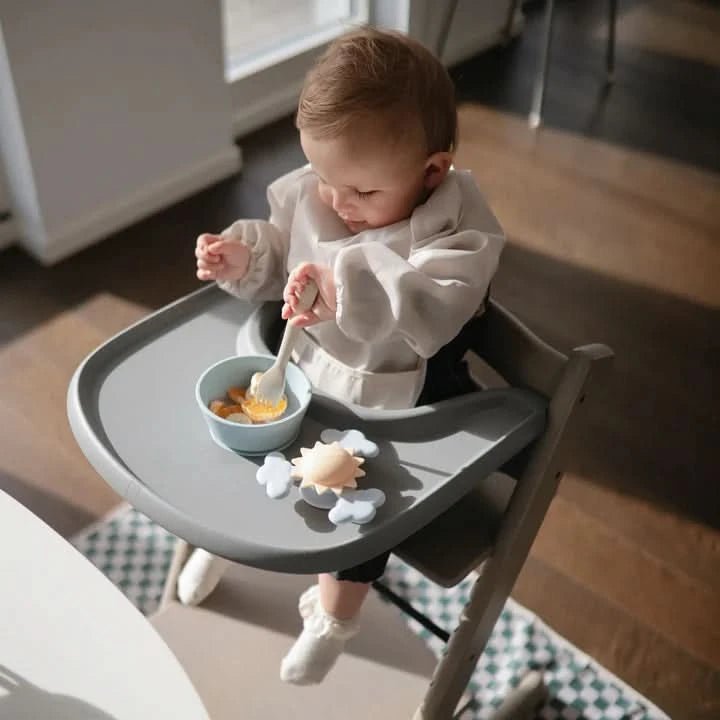 Mushie Long Sleeve Bib - Fog kids outfit