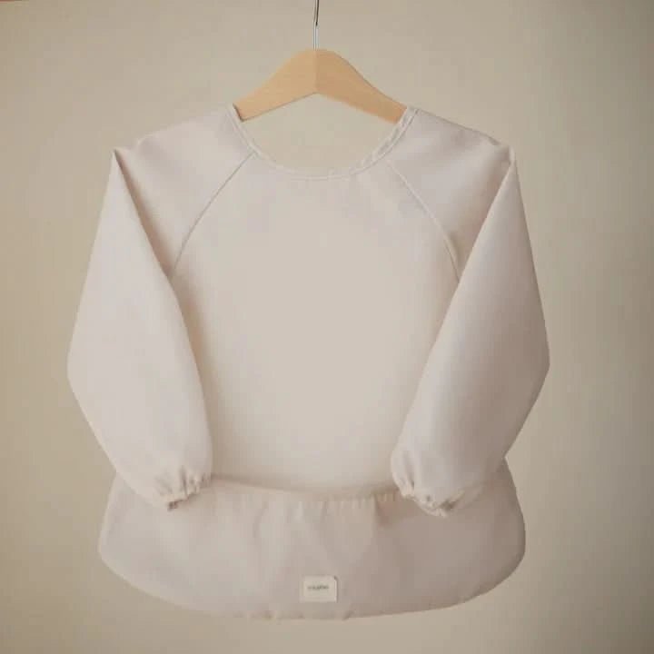 Mushie Long Sleeve Bib - Fog kids outfit