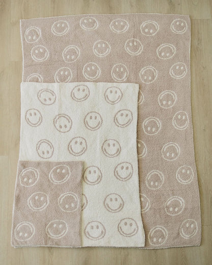 Smiley Taupe Plush Blanket kids outfit