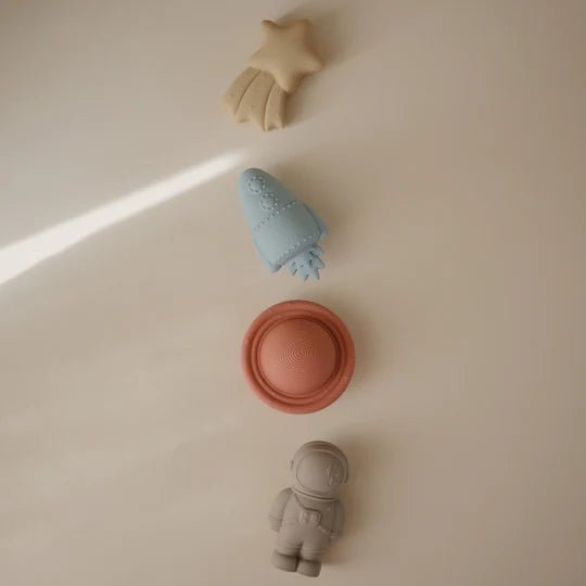 Space Mold Free Bath Play Set kids outfit