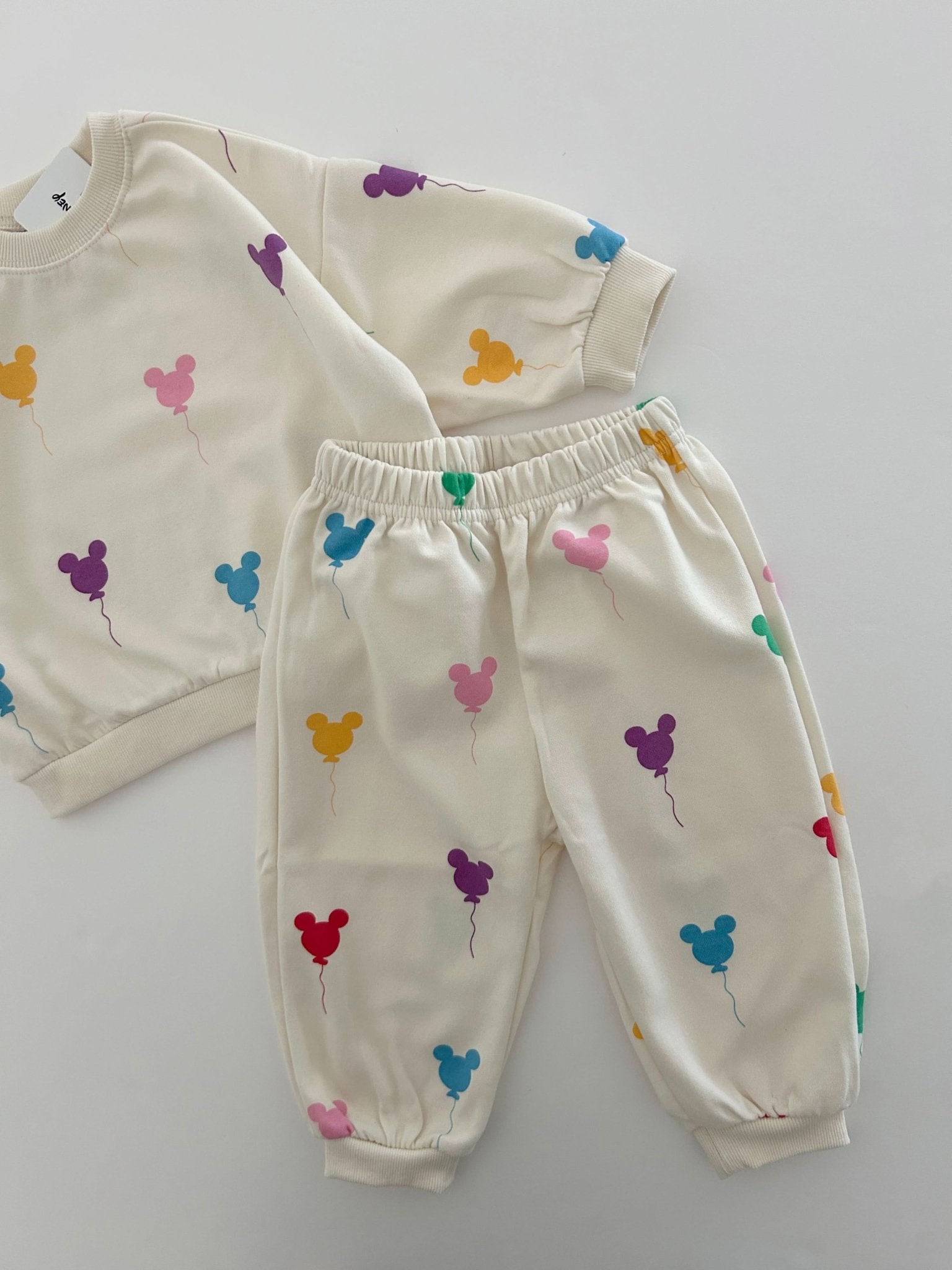Toddler Balloon Print Long Sleeve Sweatshirt and Jogger Pants Set (1 - 6y) - Cream kids outfit