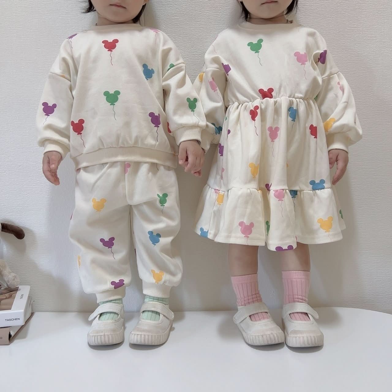 Toddler Balloon Print Long Sleeve Sweatshirt and Jogger Pants Set (1 - 6y) - Cream kids outfit