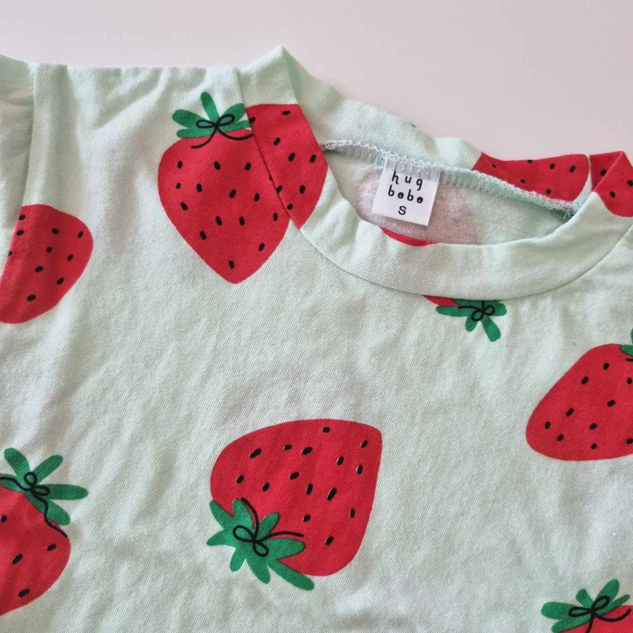 Toddler Big Strawberry Short Sleeve Top (1 - 6y) - 3 Colors kids outfit