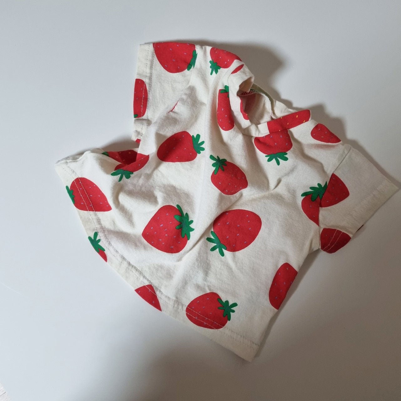 Toddler Big Strawberry Short Sleeve Top (1 - 6y) - 3 Colors kids outfit
