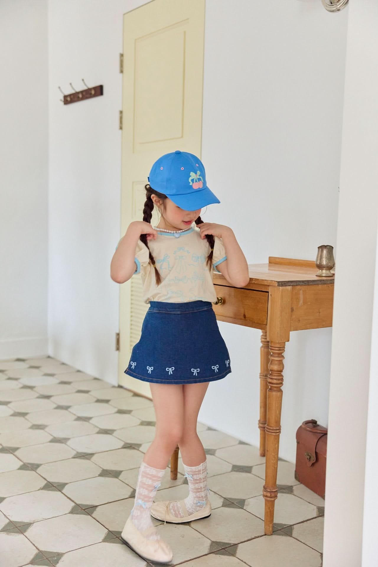 Toddler Bow Embroidery Denim Skirted Shorts (1 - 5y) - Dark denim kids outfit