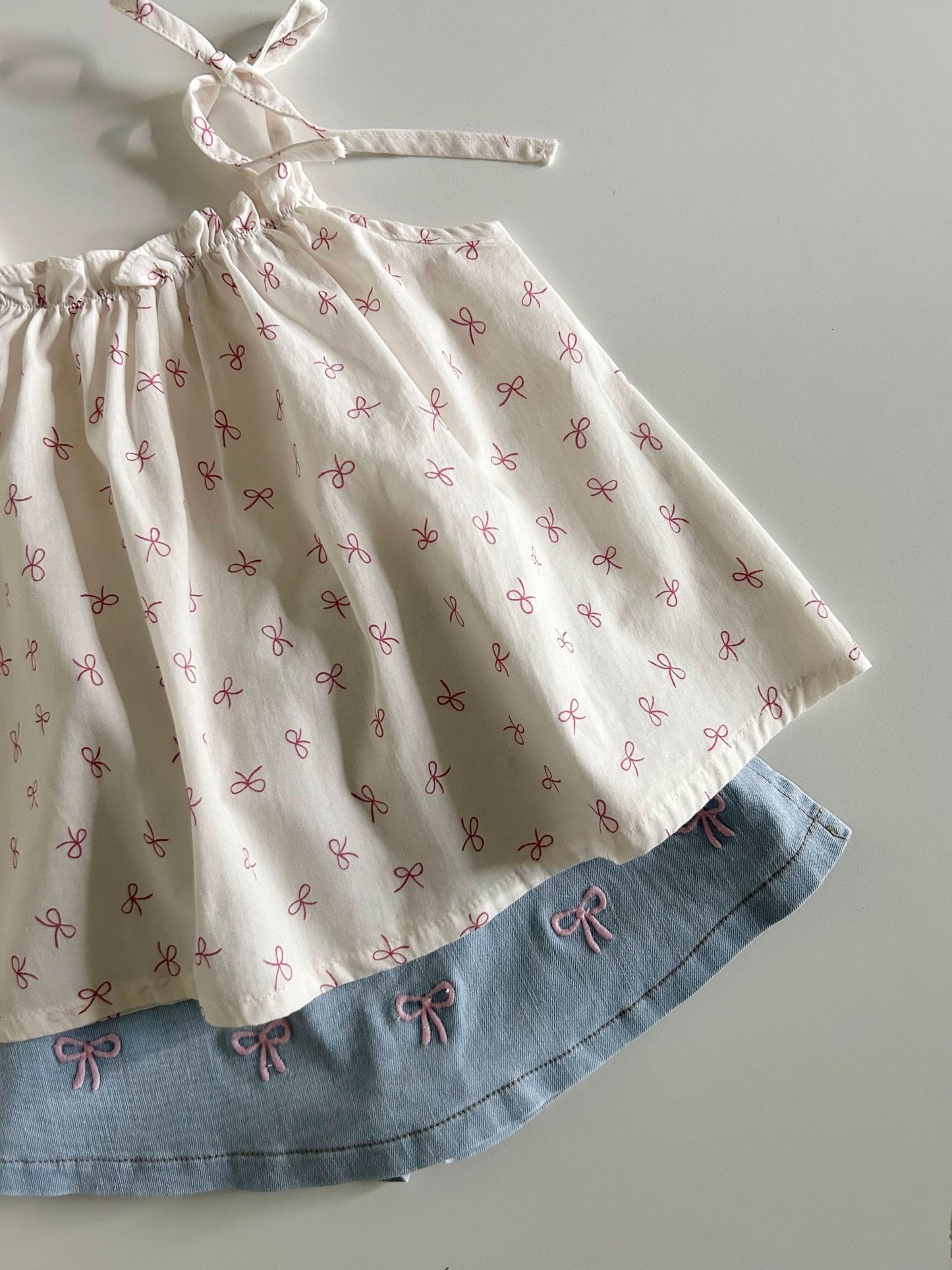 Toddler Bow Embroidery Denim Skirted Shorts (1 - 5y) - Light denim kids outfit