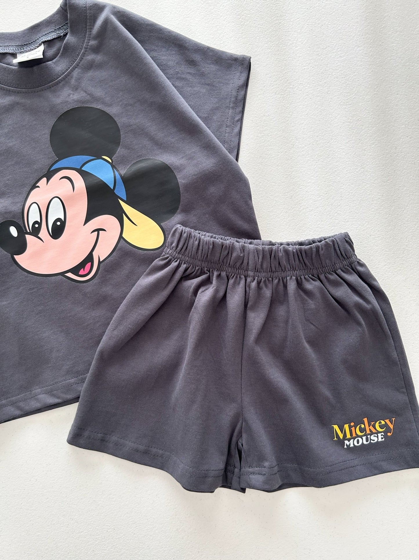 Toddler Disney Friends Happy Face Short Sleeve Top and Shorts Set (2 - 7y) - 5 Colors kids outfit