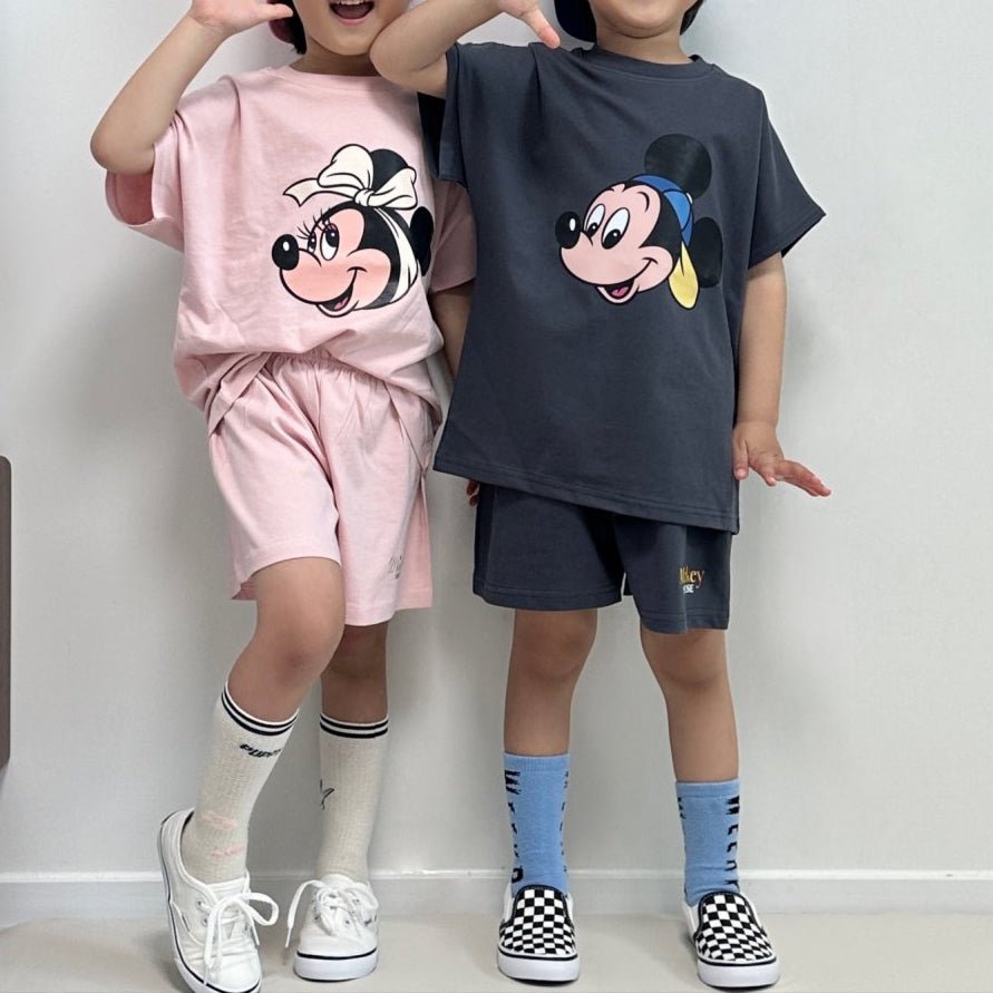 Toddler Disney Friends Happy Face Short Sleeve Top and Shorts Set (2 - 7y) - 5 Colors kids outfit
