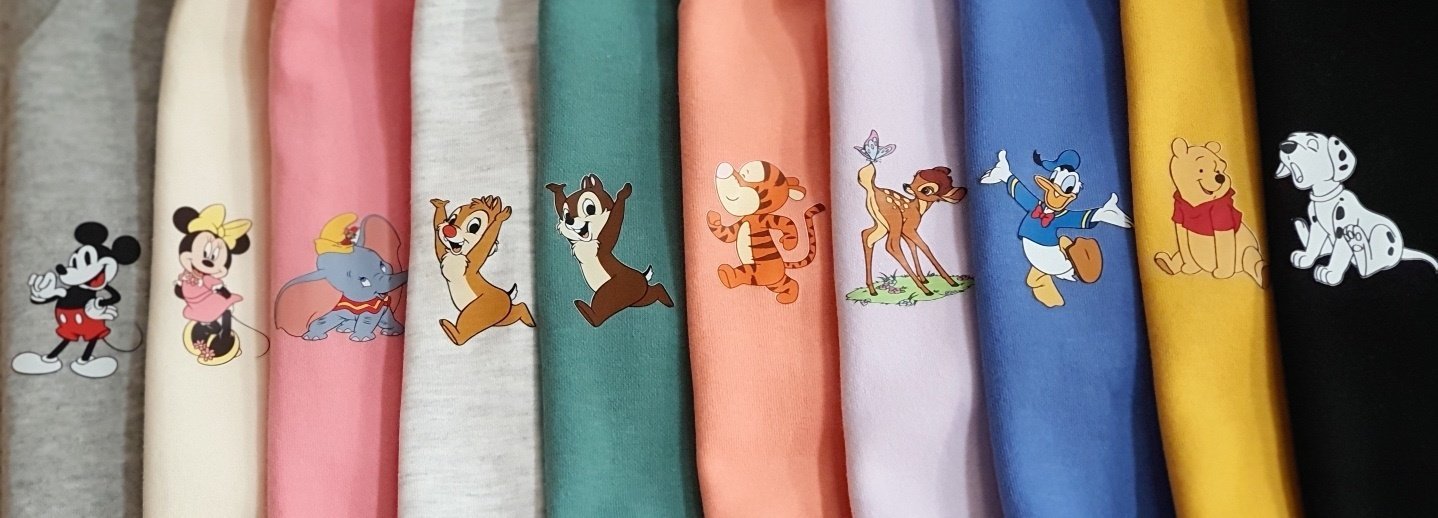 Toddler Disney Friends Left Chest Print Sweatshirt and Jogger Pants Set (2 - 7y) - 10 Colors kids outfit