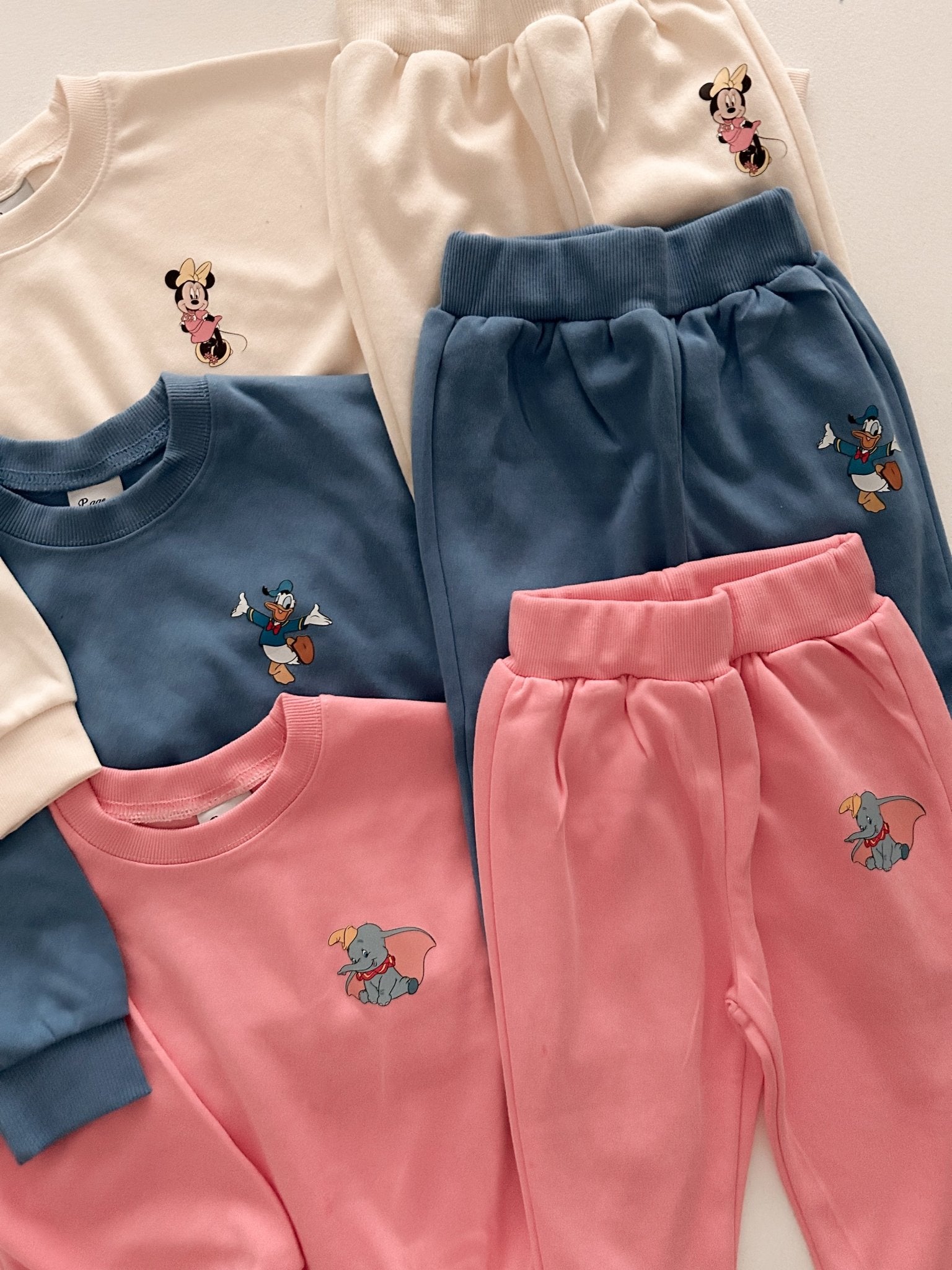 Toddler Disney Friends Left Chest Print Sweatshirt and Jogger Pants Set (2 - 7y) - 10 Colors kids outfit