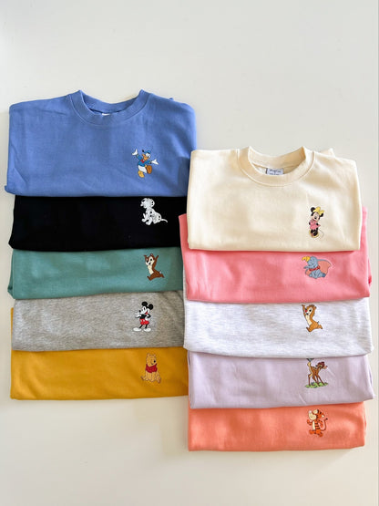 Toddler Disney Friends Left Chest Print Sweatshirt and Jogger Pants Set (2 - 7y) - 10 Colors kids outfit