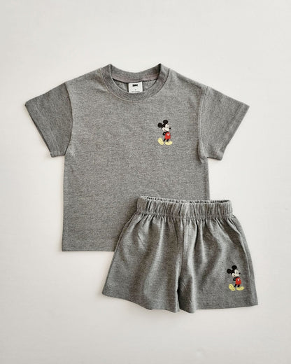 Toddler Disney Friends Left Chest Print T-Shirt and Shorts Set (2 - 6y) - 7 Colors kids outfit