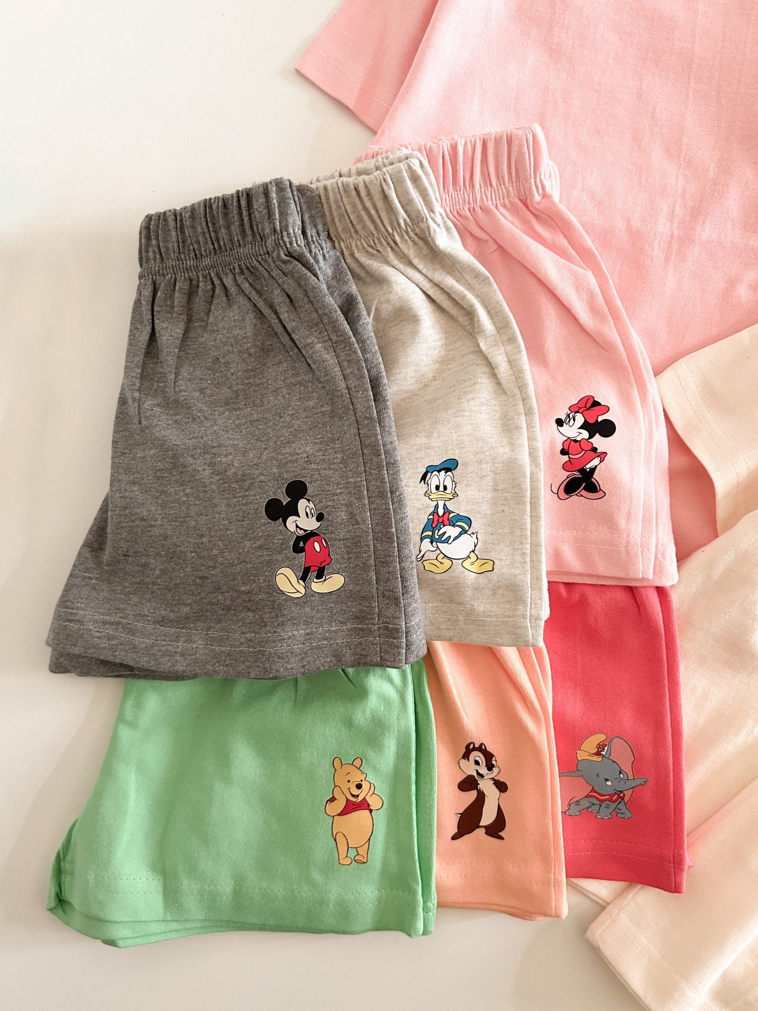 Toddler Disney Friends Left Chest Print T-Shirt and Shorts Set (2 - 6y) - 7 Colors kids outfit