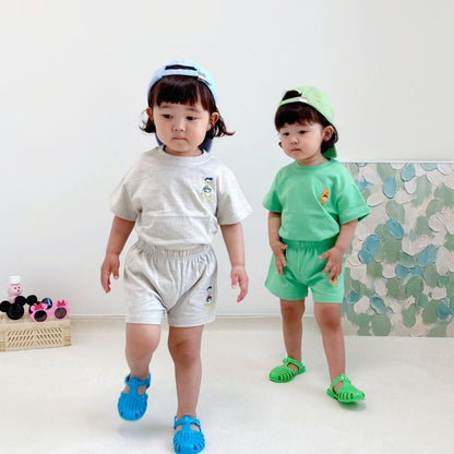 Toddler Disney Friends Left Chest Print T-Shirt and Shorts Set (2 - 6y) - 7 Colors kids outfit