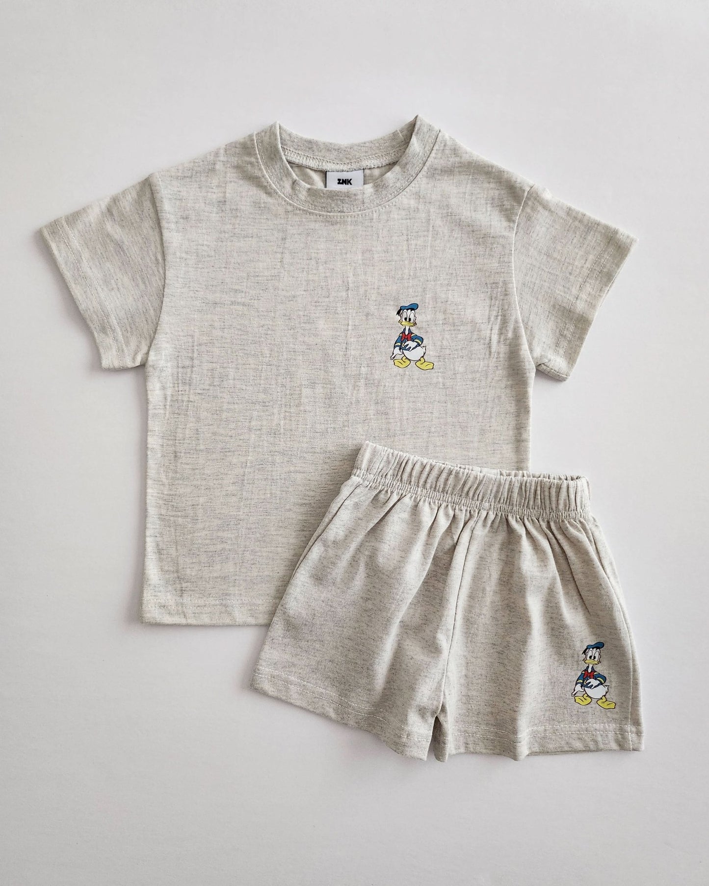 Toddler Disney Friends Left Chest Print T-Shirt and Shorts Set (2 - 6y) - 7 Colors kids outfit