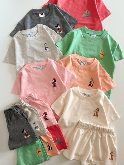 Toddler Disney Friends Left Chest Print T-Shirt and Shorts Set (2 - 6y) - 7 Colors kids outfit