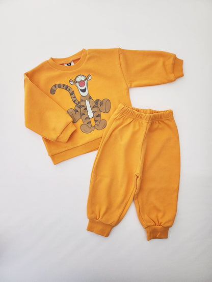 Toddler Disney Friends Sweatshirt and Jogger Pants Set (4 - 6y) - 6 Colors kids outfit